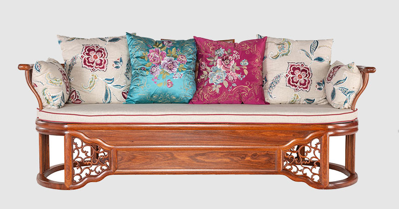 珠海翠玲珑中式实木三人沙发效果图